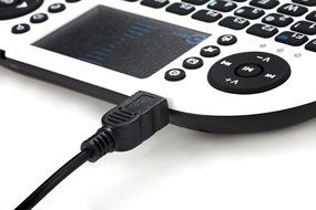 Esky Mini i8 2.4GHz Wireless Entertainment Keyboard with Touchpad for PC, Pad, Andriod TV Box, Google TV Box,... N2