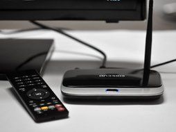 Android 4.2 Quad Core TV Box "ATV II" - 2GB RAM, Mali-400 GPU, 1.6GHz CPU, DLNA, Bluetooth 4.0 N7