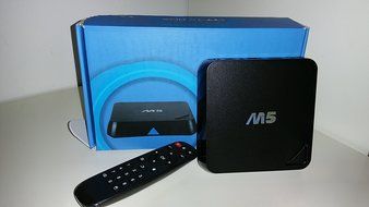 M5 Smart TV Box Amlogic S805 Quad Core Android Kitkat 4.4 1G/8GB XBMC 4K WIFI Airplay Miracast 3D Media Player