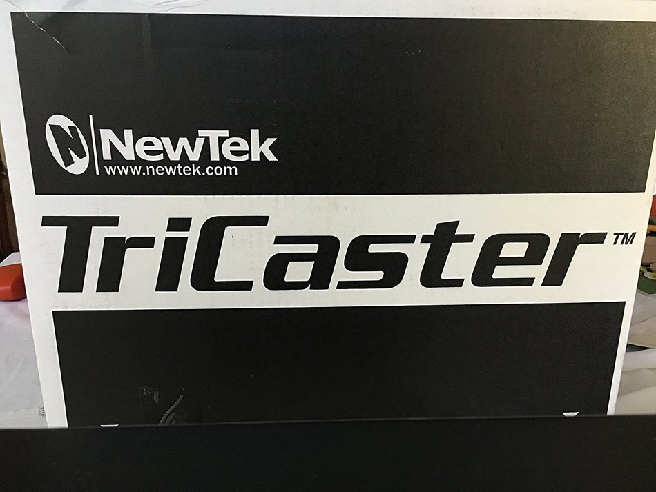 NewTek TriCaster TCXD300 HD TV Studio for HD Portable Live Production, Full Unit N3