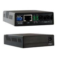 Startech.Com 10/100 Fiber To Ethernet Media Converter Multi Mode St 2 Km "Prod. Type: Networking/Media Converters...