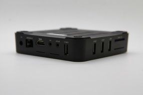 Voxlink TVBox MXAmlogic S805 QuadCore ARMCortex A5 up to 1.5GHz Quad-core Mali-450MP GPU@600MHz+, IPTV Android... N4