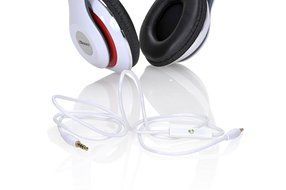 2BOOM MIXX Professional Over Ear Studio Foldable Digital Stereo Bass Wired Headphone Red N17