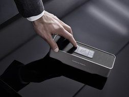 KEF Porsche Design GRAVITY ONE Bluetooth Speaker N8