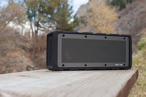 BRAVEN BRV-HD Wireless Bluetooth Speaker [28 Hour Playtime][Water Resistant] Built-In 8800 mAh Power Bank Charger... N9