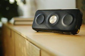 TDK Life on Record A26 Trek Wireless Portable Speaker N10