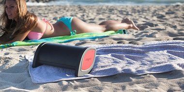 NYNE Multimedia Bass Sport Portable Bluetooth Speaker (Black/Red) (Discontinued by Manufacturer) N8