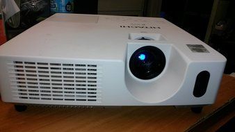 CP-X3010 LCD Proj XGA 2000:1 3000 Lumens Rca D-sub 7.7LBS Spkr
