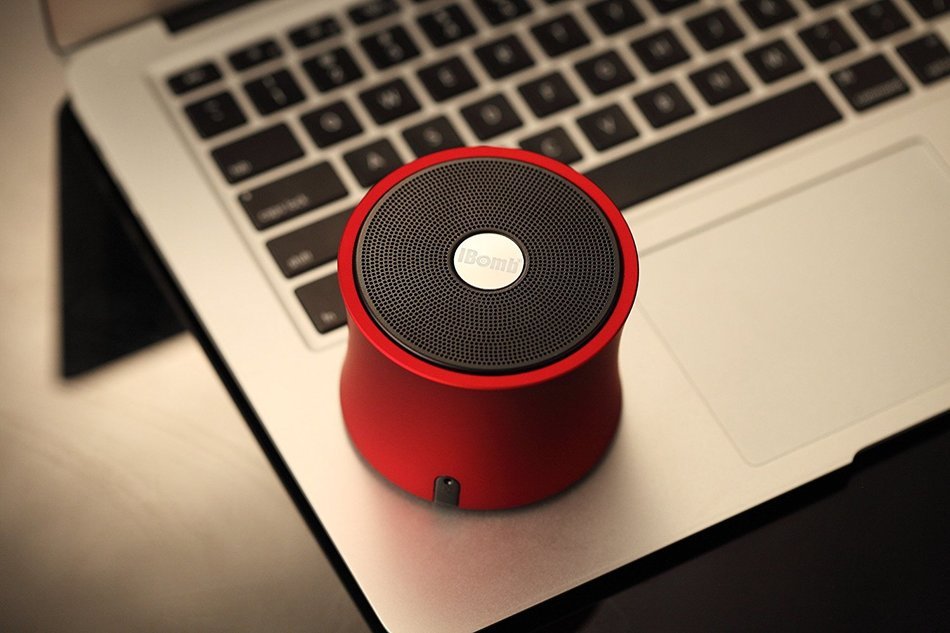 IBomb Thunder Ball TRX570 Turbo Portable Bluetooth Speaker, Red N2