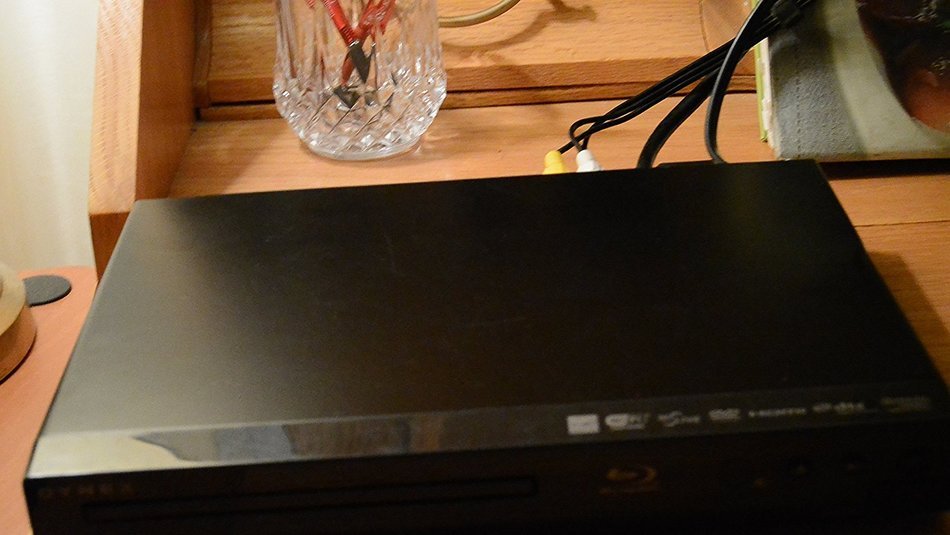 Dynex Dx-wbrdvd1-ca Blu-ray Disc Player