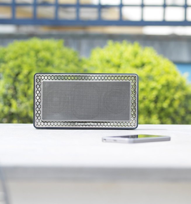 Bowers & Wilkins T7 Portable Bluetooth Wireless Speaker, Black (Recertified) N11