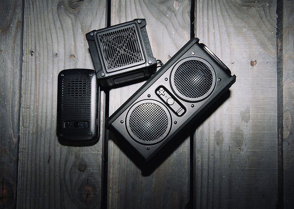 Skullcandy Shrapnel Water-resistant Drop-proof Bluetooth Portable Speaker with On-Board Mic, Black N12