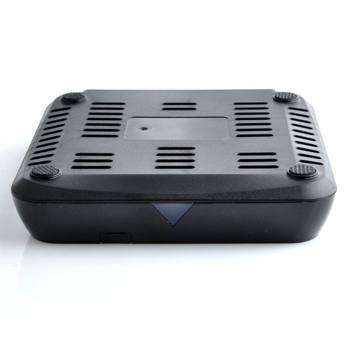 Green House-NEW Mini 4K Andorid 4.4 TV Box M8C 5.0 MP Webcamera N4