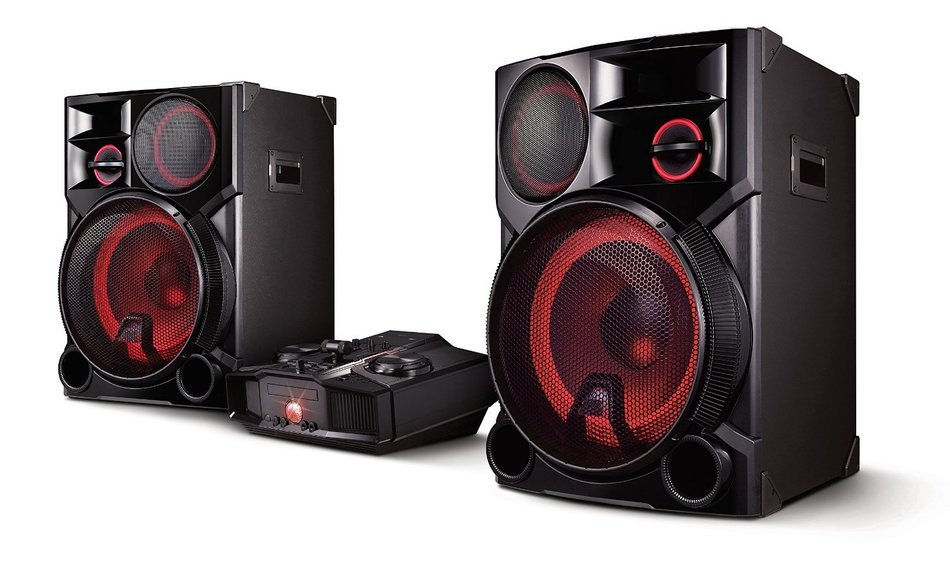 LG Electronics CM9960 4800W Hi-Fi Entertainment System (2016 Model)