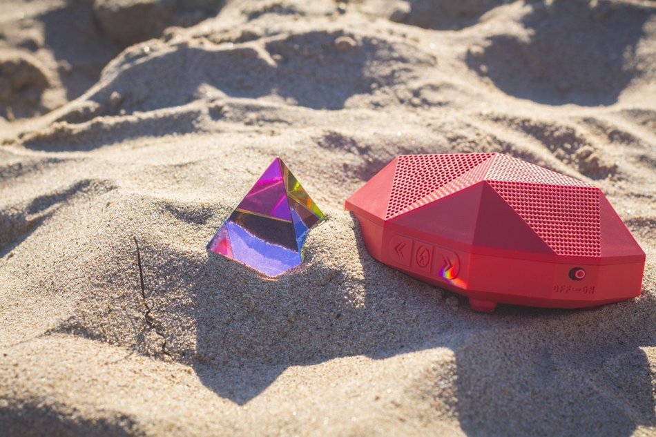 Outdoor Tech OT1800 Turtle Shell 2.0 - Rugged Water-Resistant Wireless Bluetooth Hi-Fi Speaker (Black) N24