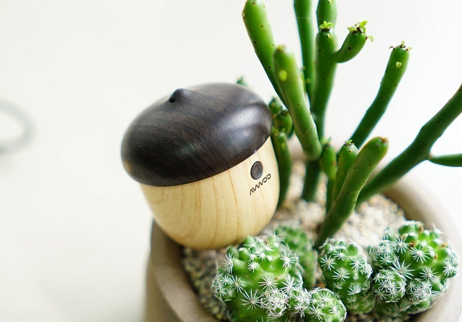 Mini Nut Bluetooth Speaker with small&elegant shape battery full charge play 10hours