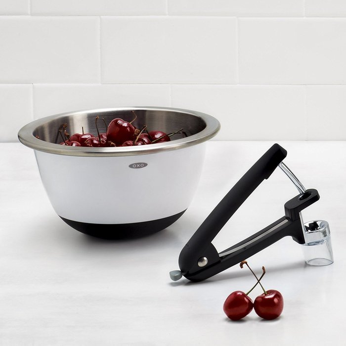 OXO Good Grips 3-Piece Stainless-Steel Mixing Bowl Set, White N2