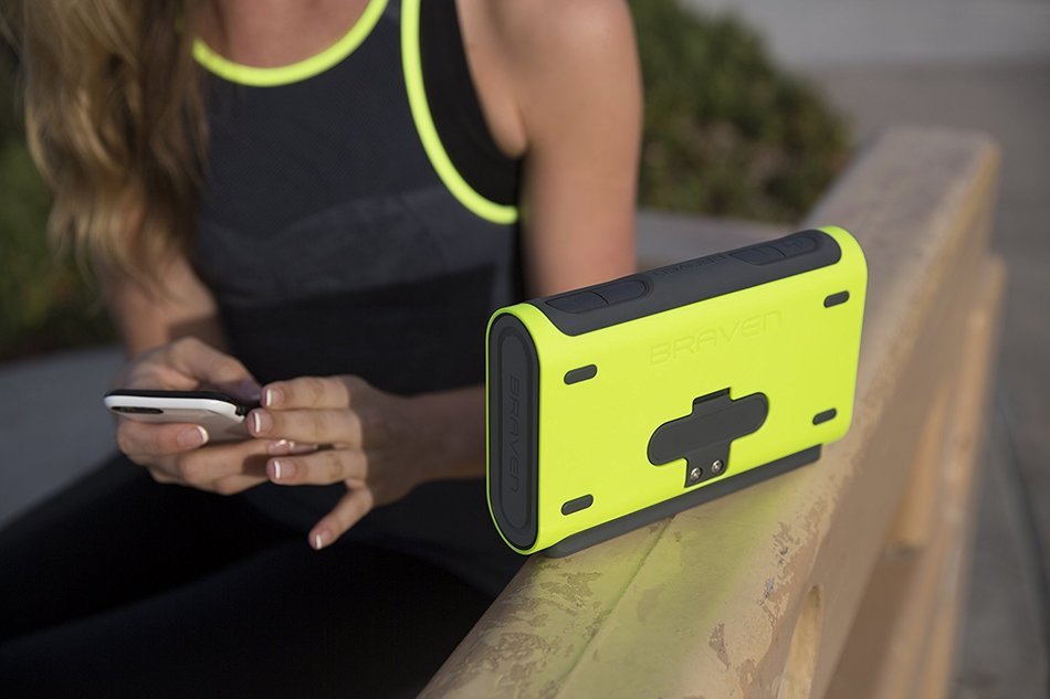 BRAVEN BALANCE Portable Wireless Bluetooth Speaker [18 Hour Playtime][Waterproof] Built-In 4000 mAh Power Bank... N3