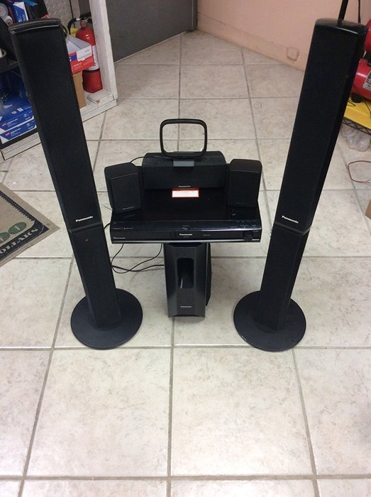 Panasonic SC-PT673 DVD Home Theater Sound System