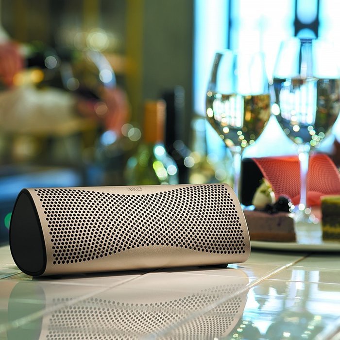 KEF MUO Wireless Bluetooth Speaker - Gunmetal N8