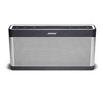 Bose SoundLink III Portable Bluetooth Speaker and Charging Cradle &ndash; Bundle N3