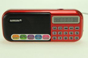 Anncia Mini Digital Media Portable Music MP3 Player Micro SD/TF USB Disk Speaker FM Radio. (69E Red) N47