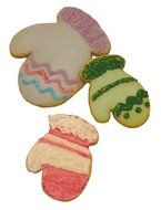 R &amp; M Mitten Shaped 3 Piece Cookie Cutter Set