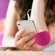 Quikcell Portable Speaker for Apple &amp; Android - Retail Packaging - Black/Black N8