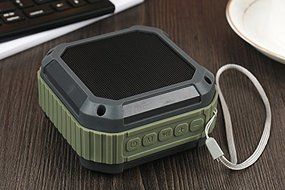 Gift Pro KBS-168 Portable Waterproof Wireless Bluetooth Speakers Built-in Micphone Support/Amplifier FM Radio... N4