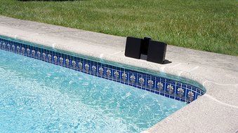 Portable Bluetooth Stereo System, Big Wireless Speaker for Smart Phones, Tablets, Android or iPod N5