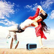 Awkli Bluetooth Waterproof Speaker Wireless Shockproof Portable 5W Power HD Speaker with Carabiner Supported Music... N6