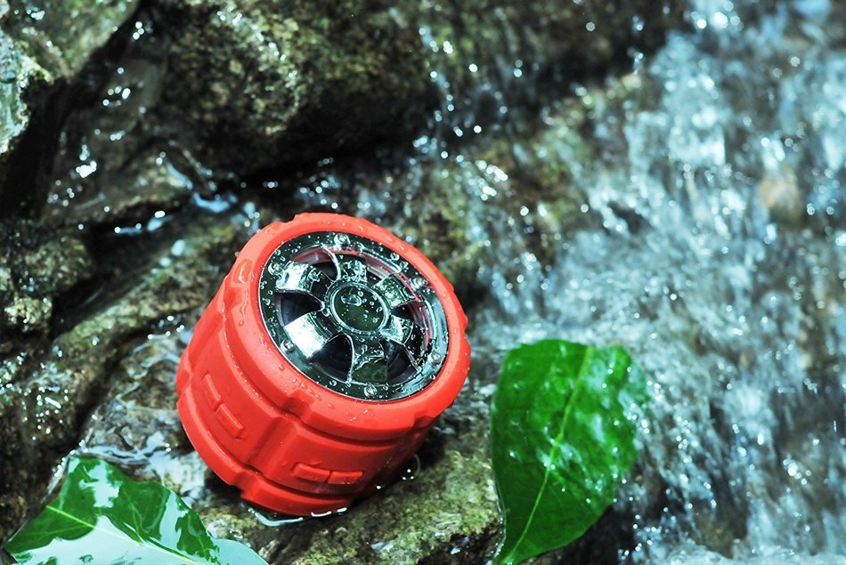 PowerLead 5W Portable Bluetooth Speaker with SD Card and AUX-In Function, Handsfree Speakerphone with Built-in... N72