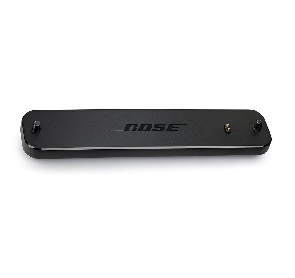 Bose SoundLink III Portable Bluetooth Speaker and Charging Cradle &ndash; Bundle N6
