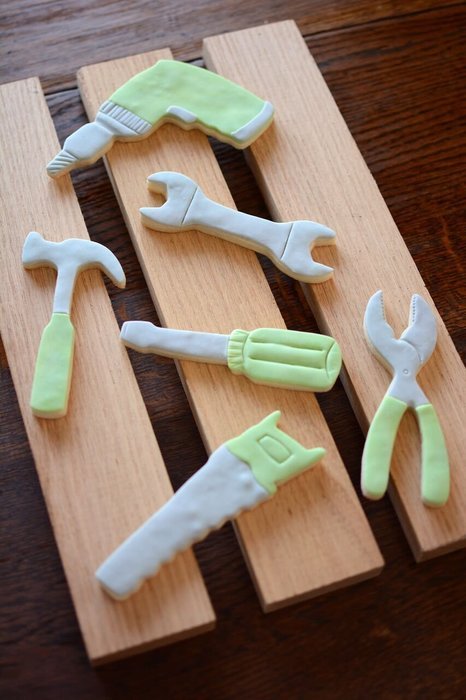 R & M Tool Cookie Cutter Set N2