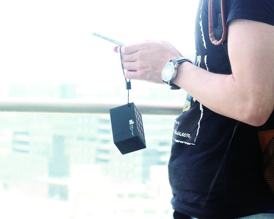 EC Technology Ultra Portable Wireless Bluetooth 6-10 Hours Playback time, IPX5 Water Resistant - Black&Red N6