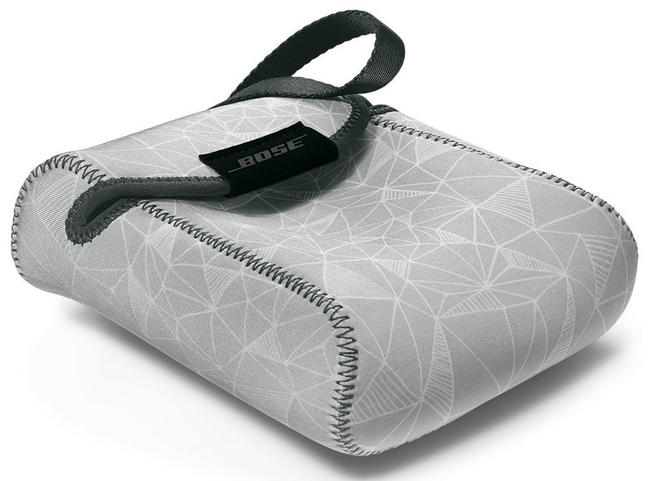 Bose SoundLink Color Bluetooth Speaker II with Travel Case N5