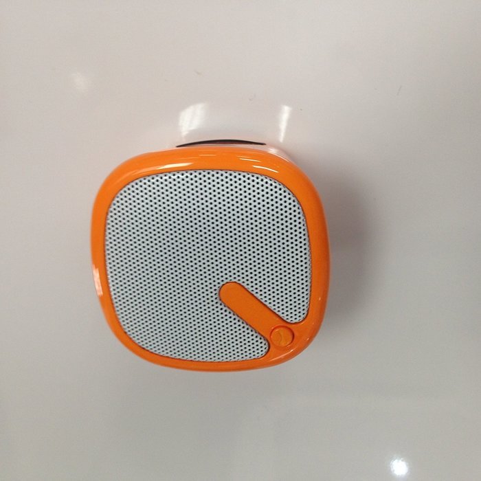 Sir Ike SoundBurst Bluetooth Wireless Water Resistant Speaker (Orange) N2