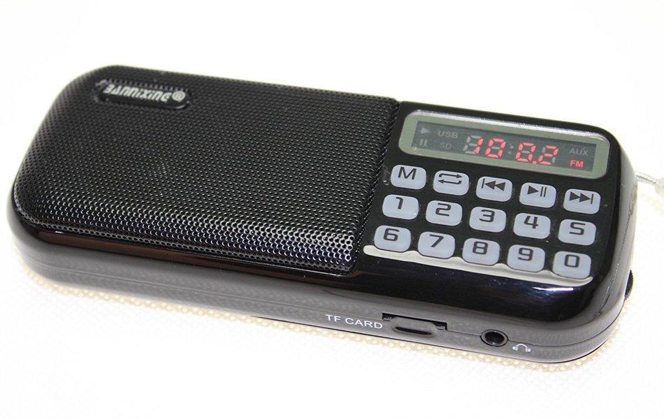 Anncia Mini Digital Media Portable Music MP3 Player Micro SD/TF USB Disk Speaker FM Radio. (69E Red) N28