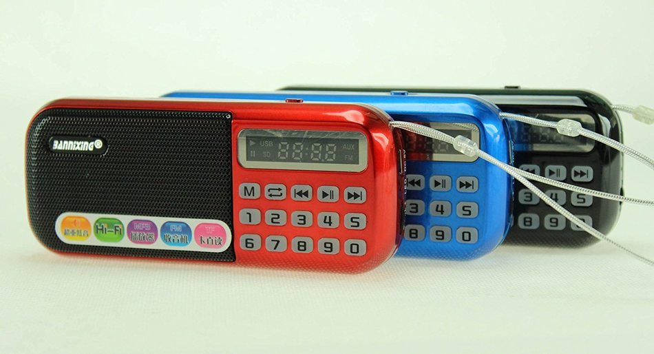 Anncia Mini Digital Media Portable Music MP3 Player Micro SD/TF USB Disk Speaker FM Radio. (69E Red) N31