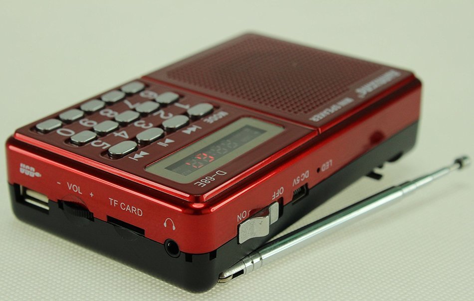 Anncia Mini Digital Media Portable Music MP3 Player Micro SD/TF USB Disk Speaker FM Radio. (69E Red) N35