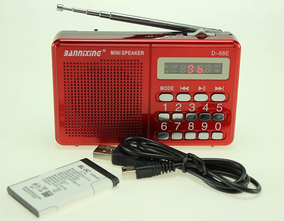 Anncia Mini Digital Media Portable Music MP3 Player Micro SD/TF USB Disk Speaker FM Radio. (69E Red) N37