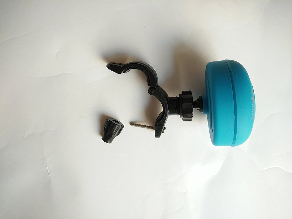HULKER 001 Water Resistant Bluetooth Shower Speaker , Hands free Portable Speakerphone Built-in Mic Rechargeable... N16