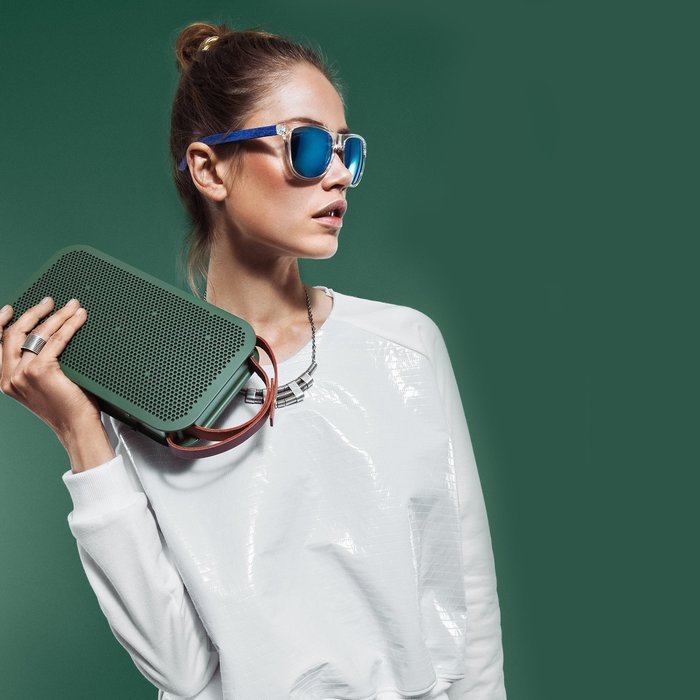 B&O PLAY by Bang & Olufsen Beoplay A2 Portable Bluetooth Speaker (Black) N17