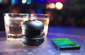X-Mini KAI XAM11-B Bluetooth Portable Capsule Speaker, Black N9