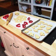 Holiday Cookie/Fondant Cutters, 9 Piece Stainless Steel Set Packaged in a Keepsake Tin from Vee's Handy Kitchen N5