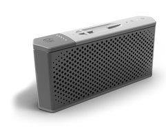 MAQE SOUNDJUMP Aluminum Wireless Bluetooth Speaker with removable magnetic 6000mAh powerbank - Grey N2