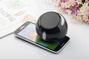 BOOMER VIVI Ultra-Portable Wireless Bluetooth Speaker B52,Powerful Sound, Bluetooth bracket, MINI HOME THEATER... N13