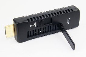 No. 2 Warehouse HDMI Streaming Media Player + a Piece of Clean Cloth