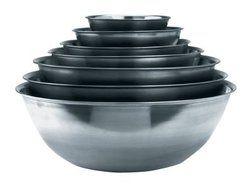 ValuPlus Standard Weight Stainless Steel Mixing Bowl 3/4 Quart 7-1/4&quot; diameter