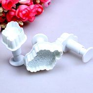 Leegoal (TM) Three Holly Leak Cookie Sugarcraft Fondant Decorating Plunger Cutter Mold (White,Set of 2) N24